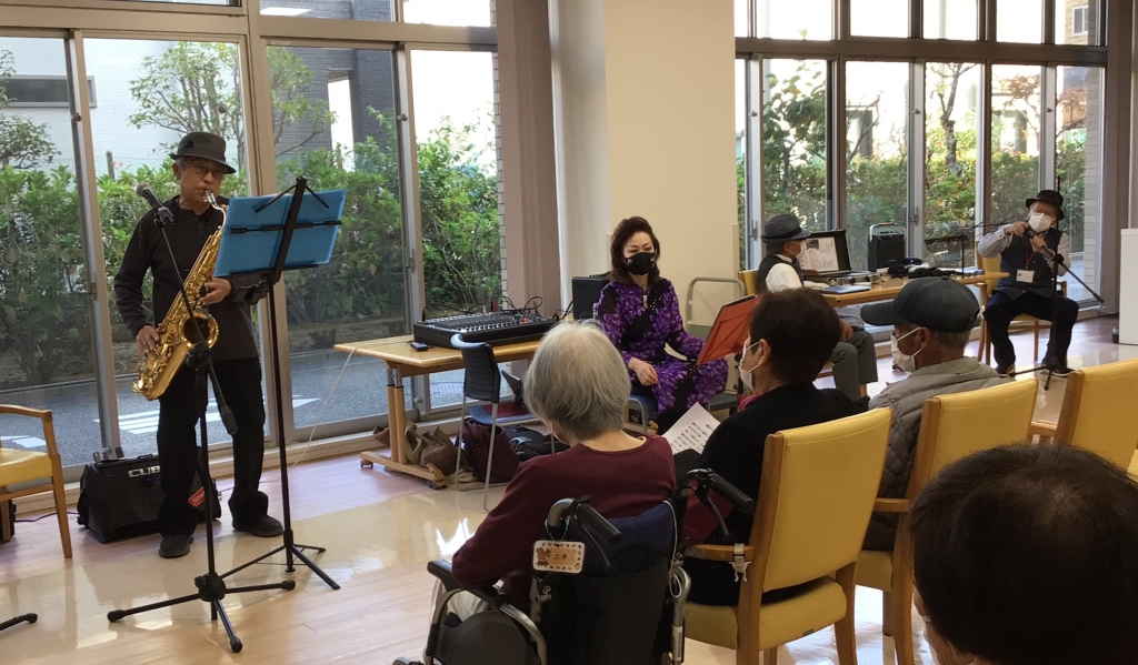 サックス・ハーモニカ・二胡　演奏会