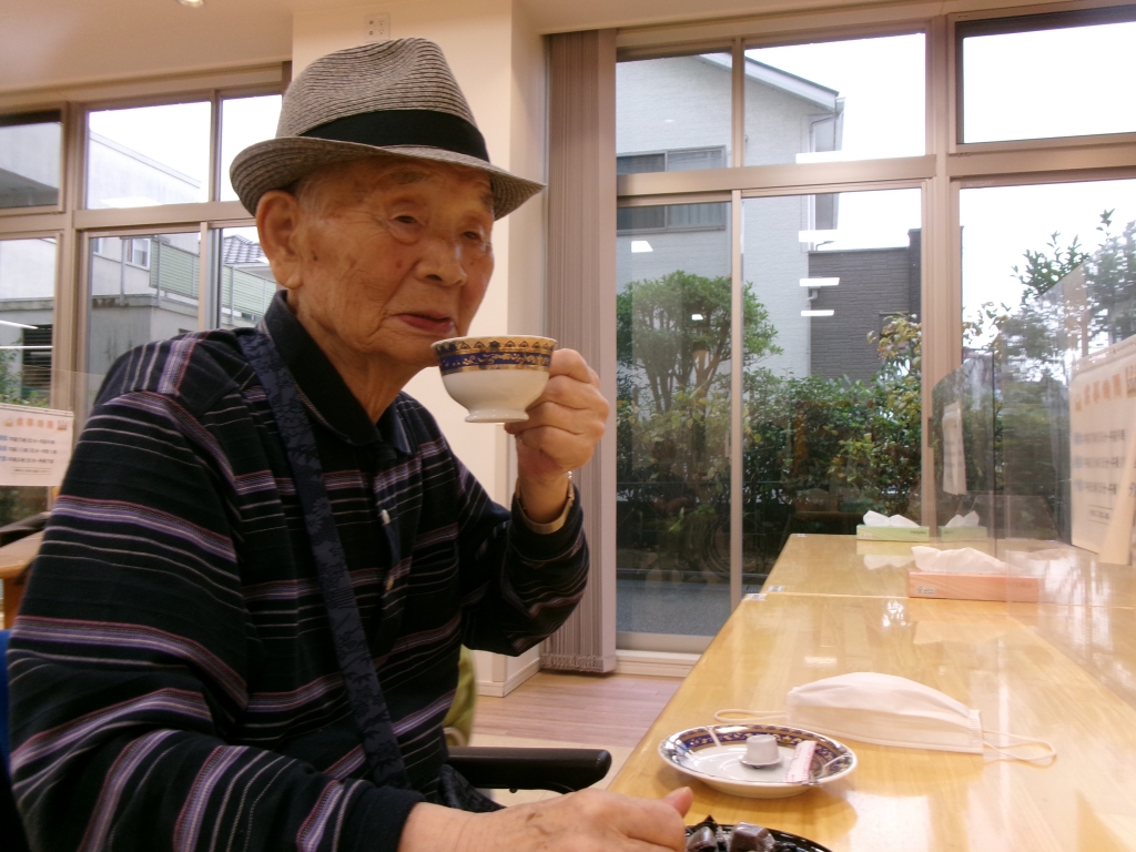 7月　カフェオープン
